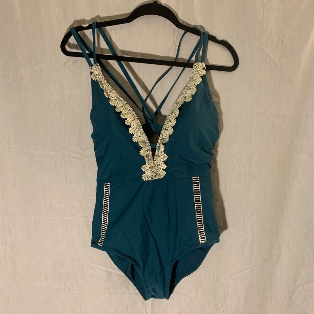 One piece bathing suit